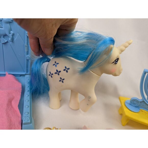 My Little Pony Majesty Castle Accessories Lot - Picture 9 of 10